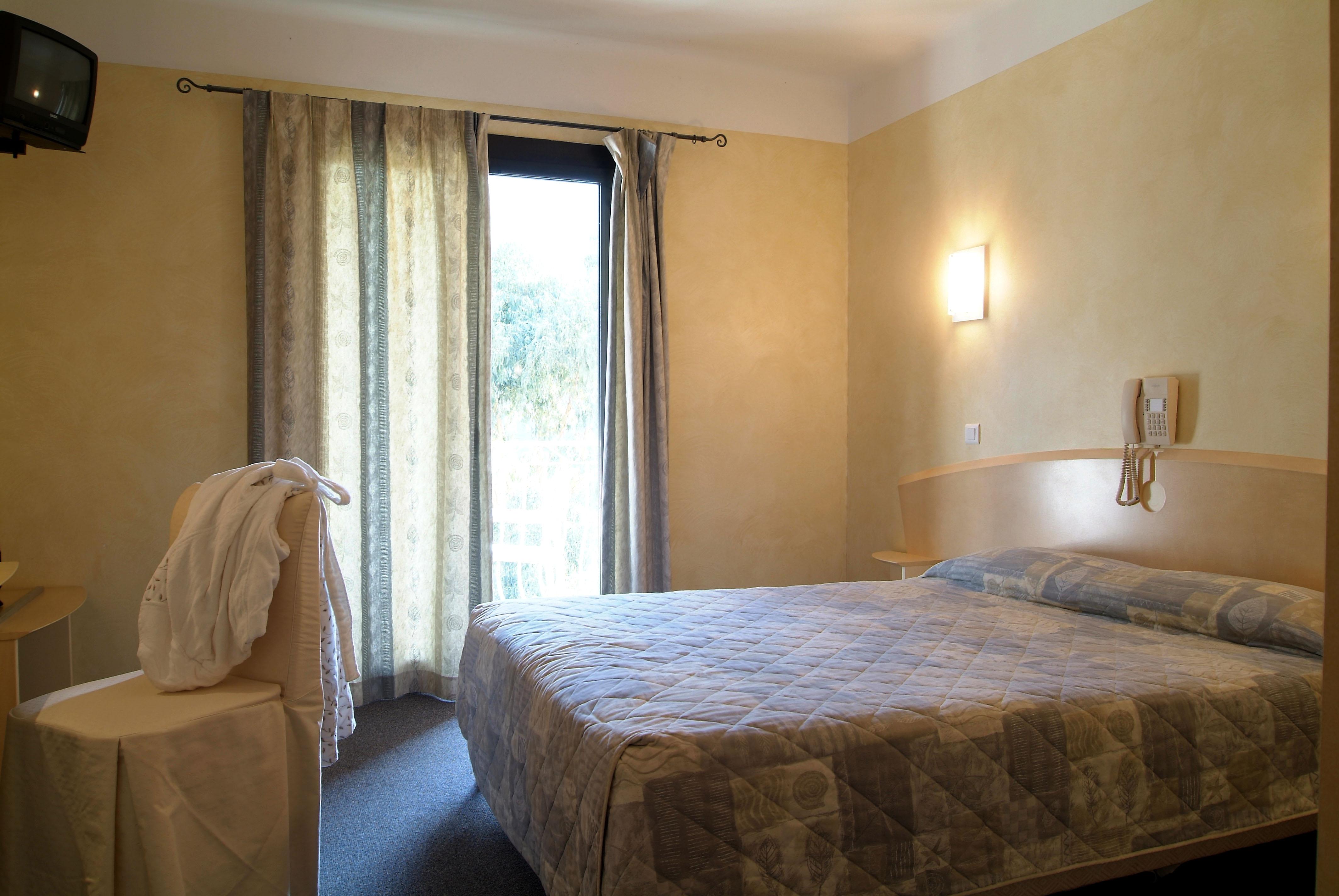 Capo D'orto Hotel 3*